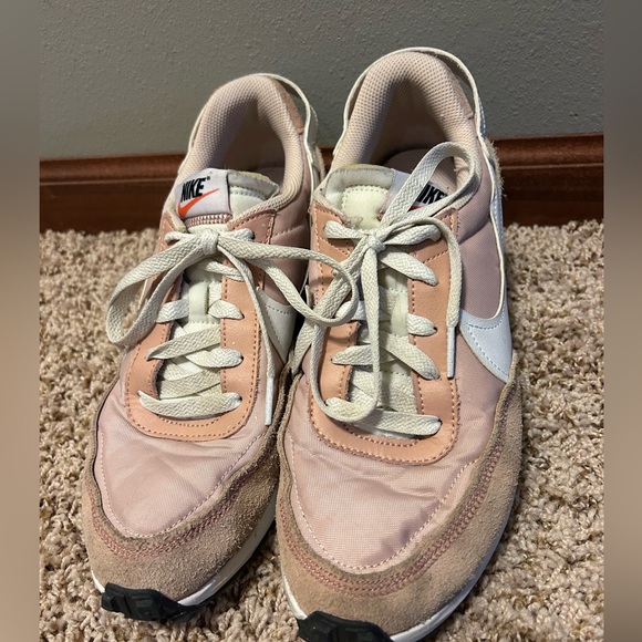 Nike Shoes - Nike shoes